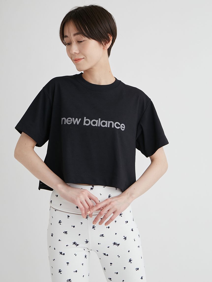 即発送‼︎ emmi VIBTEX加工素材 New balance for emmi】9BOX Crop Tee with emmi(Tシャツ