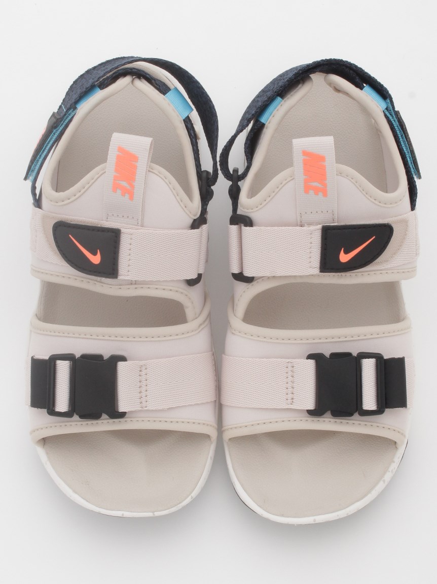 wmns nike canyon san