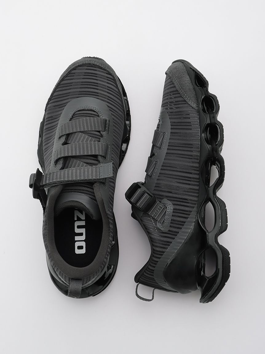 Mizuno】WAVE PROPHECY Strap2(スニーカー)｜SHOES｜emmi（エミ）の