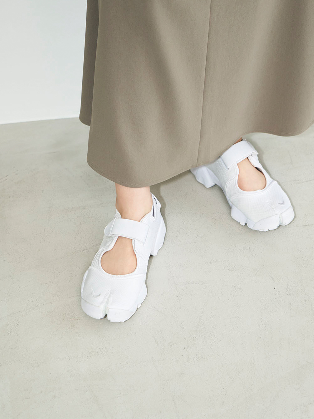 NIKE】W NIKE AIR RIFT BR(シューズ)｜emmi（エミ）の通販サイト