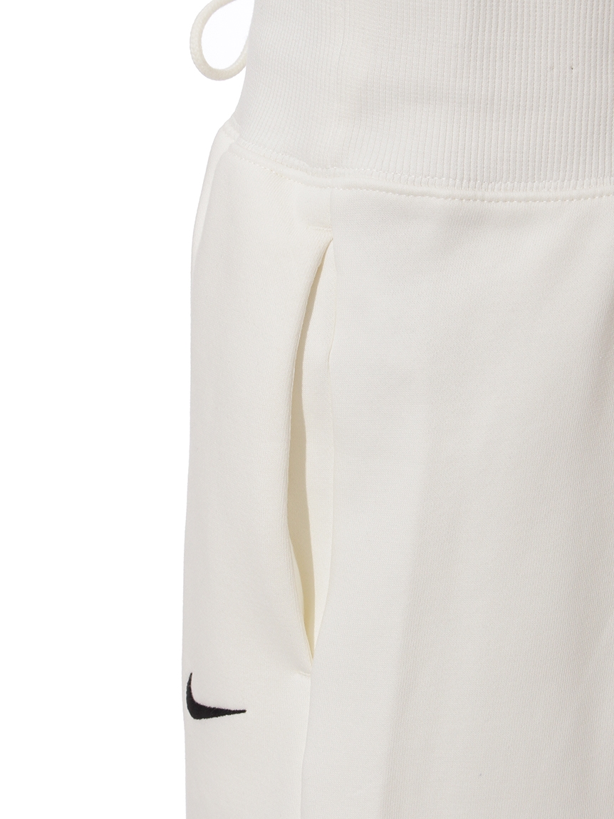 Nike スリムフィット ホワイトパンツ Nike スリムフィット ホワイトパンツ Nike スリムフィット ホワイト