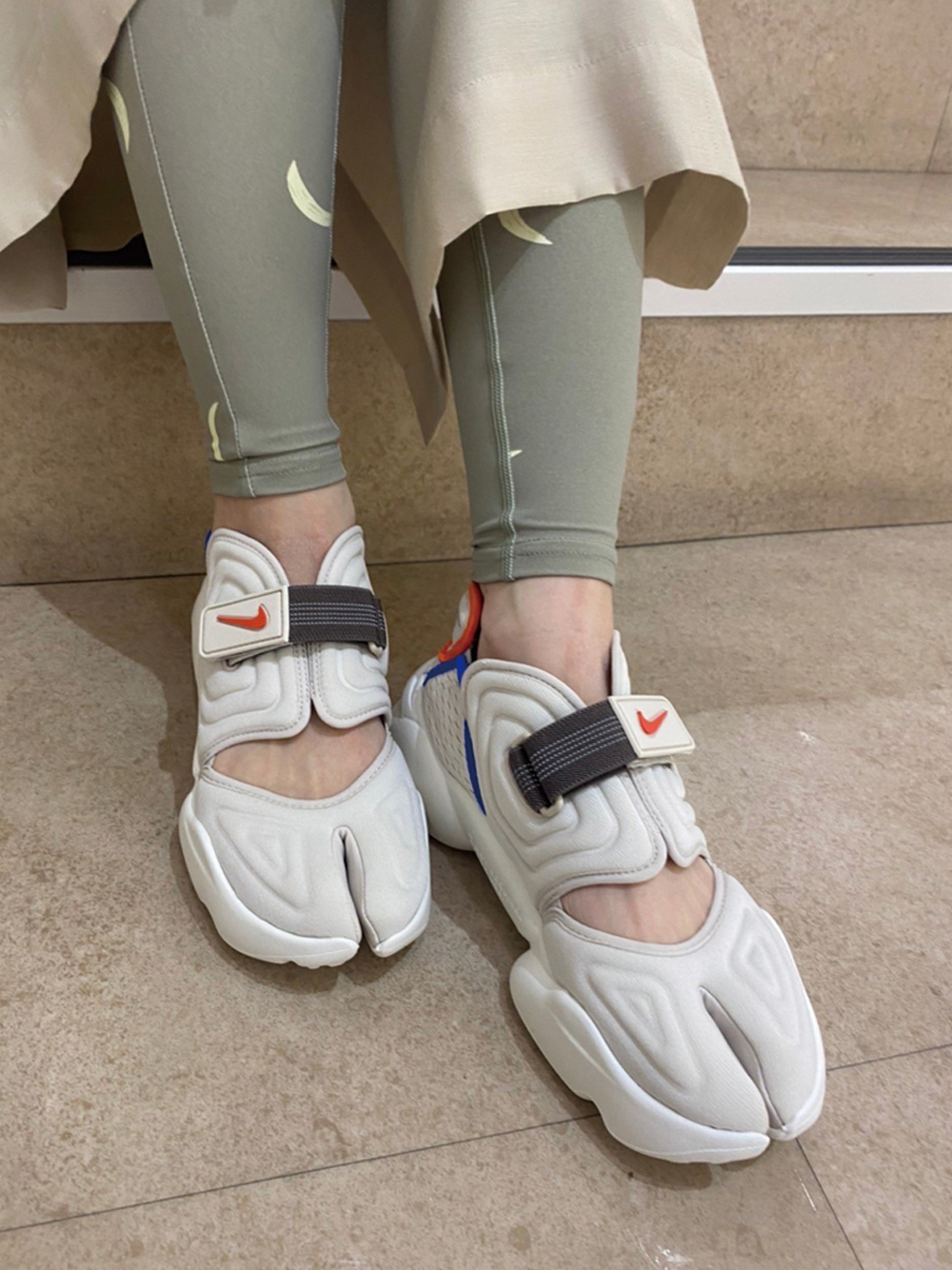 NIKE】W NIKE AQUA RIFT PRM(シューズ)｜emmi（エミ）の通販サイト ...