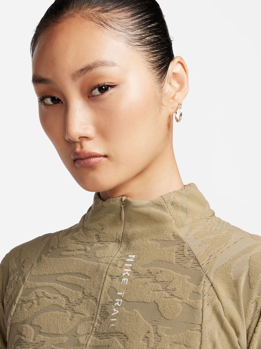NIKE】NK DF TRAIL MIDLAYER(トップス)｜emmi（エミ）の通販