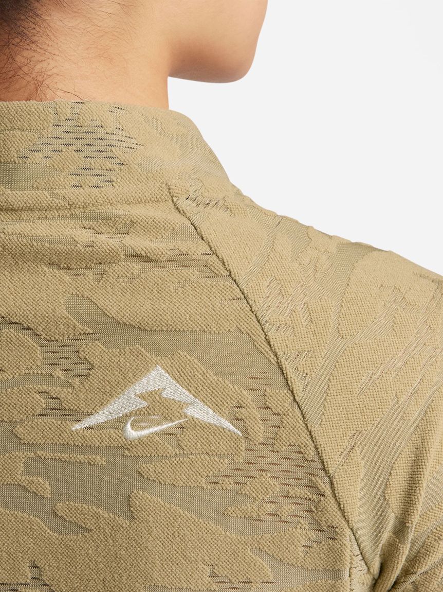 NIKE】NK DF TRAIL MIDLAYER(トップス)｜emmi（エミ）の通販
