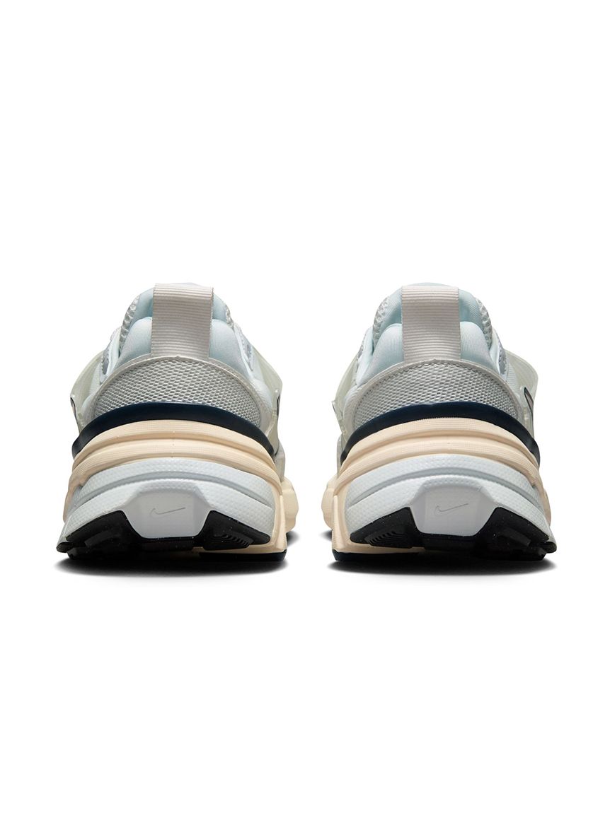 NIKE】W NIKE V2K RUN(スニーカー)｜シューズ｜emmi（エミ）の通販サイト 【公式】