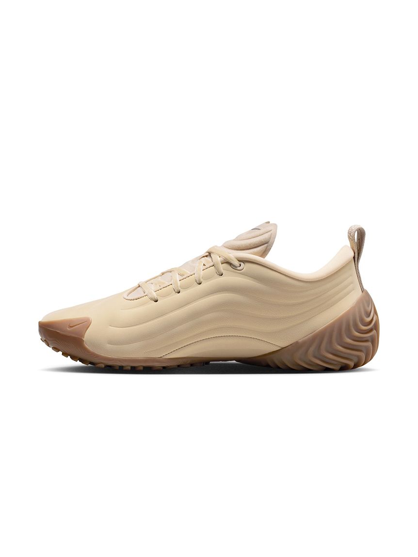 emmi W NIKE ASTRA ULTRA 美品 NIKE meets emmi】ASTRA ULTRA(スニーカー)｜シューズ｜emmi（エミ）の