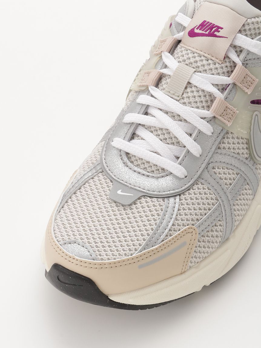 靴 Nike v2krun 26cm NIKE/ナイキ】V2K RUN（スニーカー）｜NIKE（ナイキ）の
