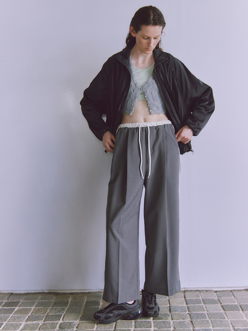 NIKE】PLEATD TRK JKT(ジャケット)｜アウター｜emmi（エミ）の通販