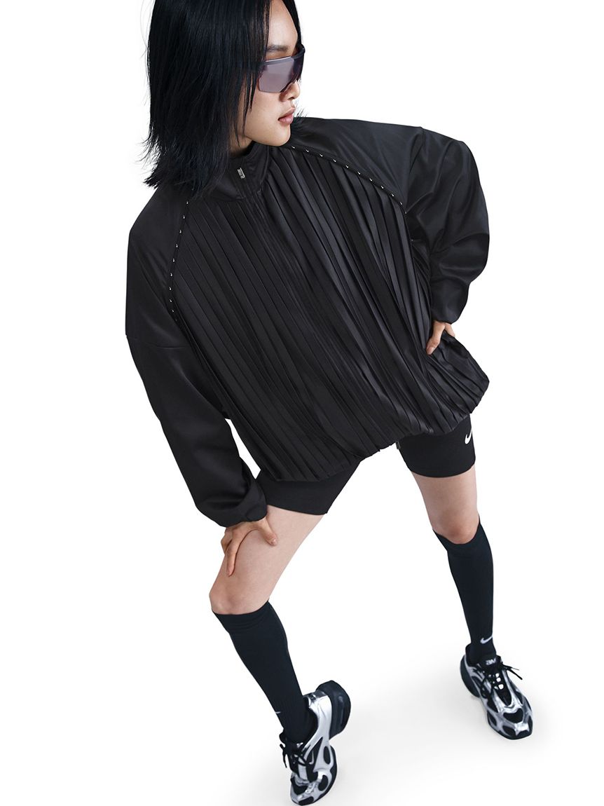 NIKE】PLEATD TRK JKT(ジャケット)｜アウター｜emmi（エミ）の通販