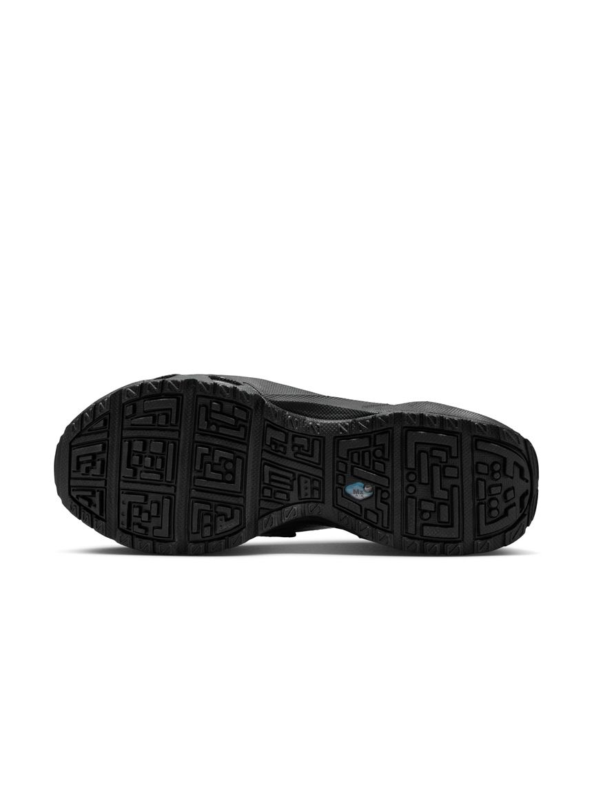 NIKE】W AIR MAX PHENOMENA(シューズ)｜emmi（エミ）の通販