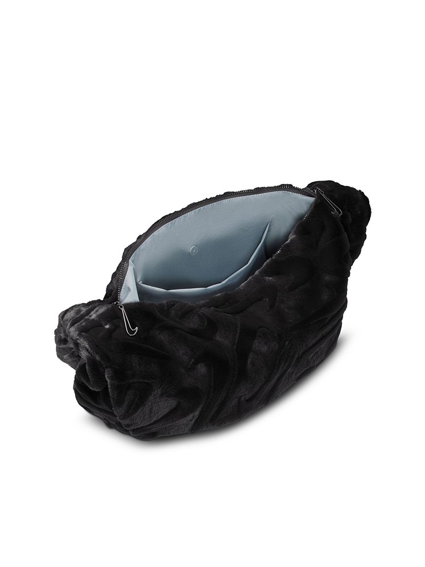 NIKE】FX FUR SLOUCHY BAG(トートバッグ)｜バッグ｜emmi（エミ）の通販