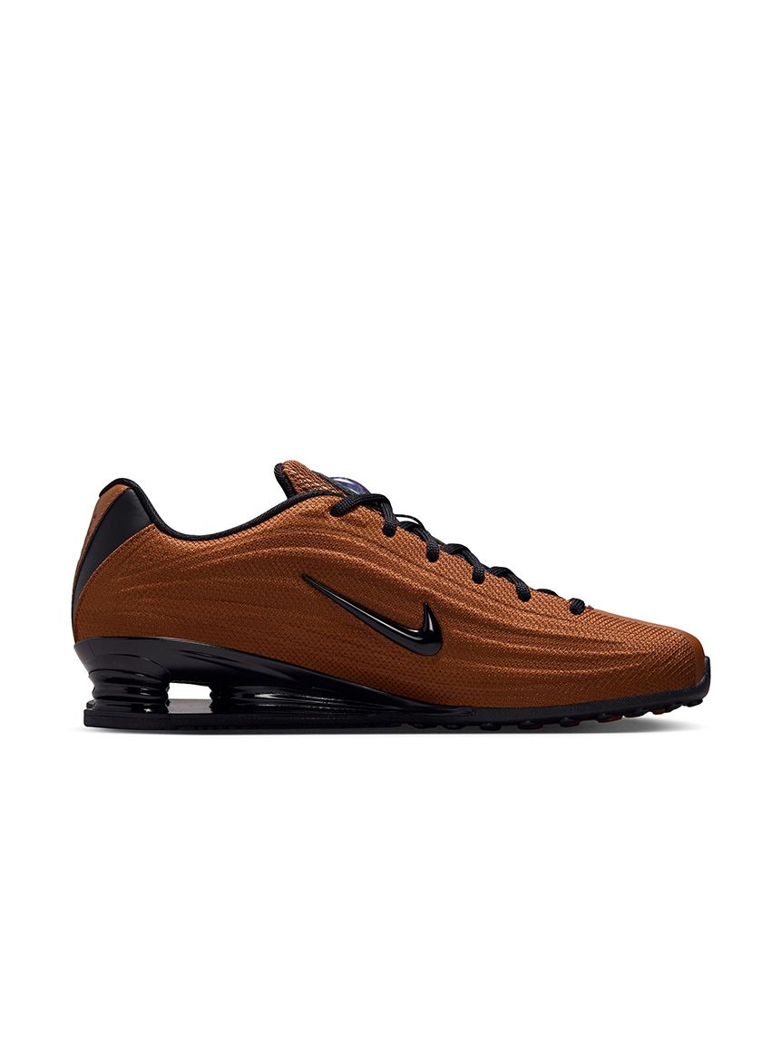 NIKE meets emmi】SHOX Z(スニーカー)｜シューズ｜emmi（エミ）の通販