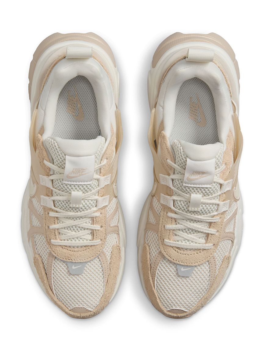 NIKE】V2K RUN(スニーカー)｜シューズ｜emmi（エミ）の通販