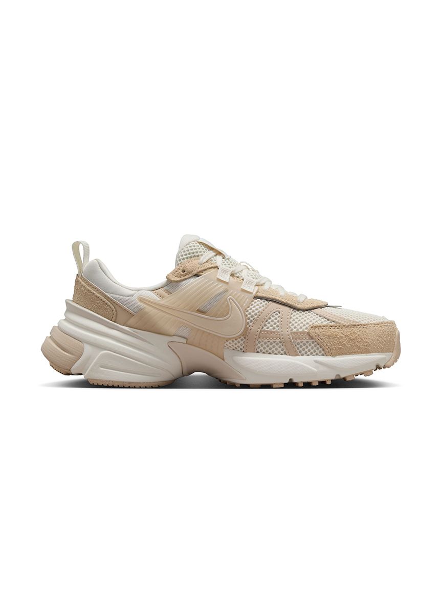 新品　完売　NIKE nike emmi V2K RUN 25 NIKE】V2K RUN(スニーカー)｜シューズ｜emmi（エミ）の通販