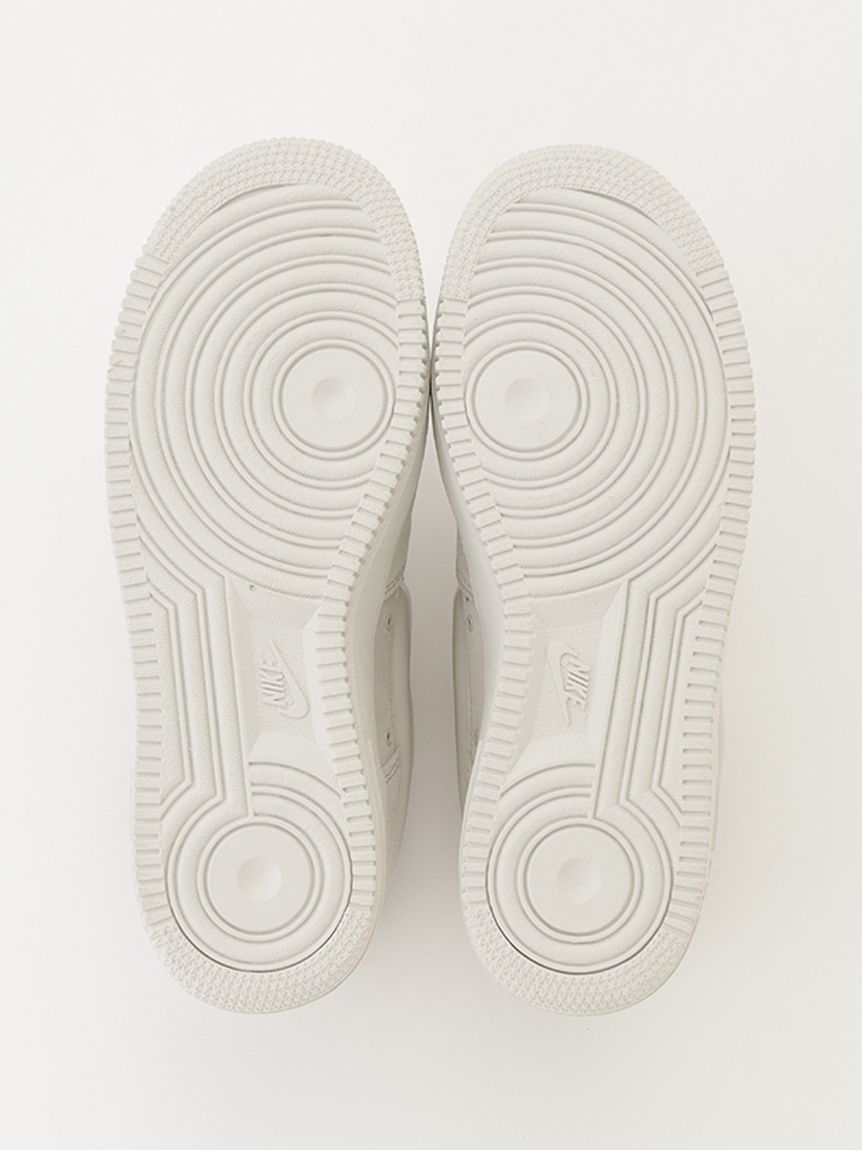 NIKE】W AIR FORCE 1 '07(スニーカー)｜シューズ｜emmi（エミ）の通販