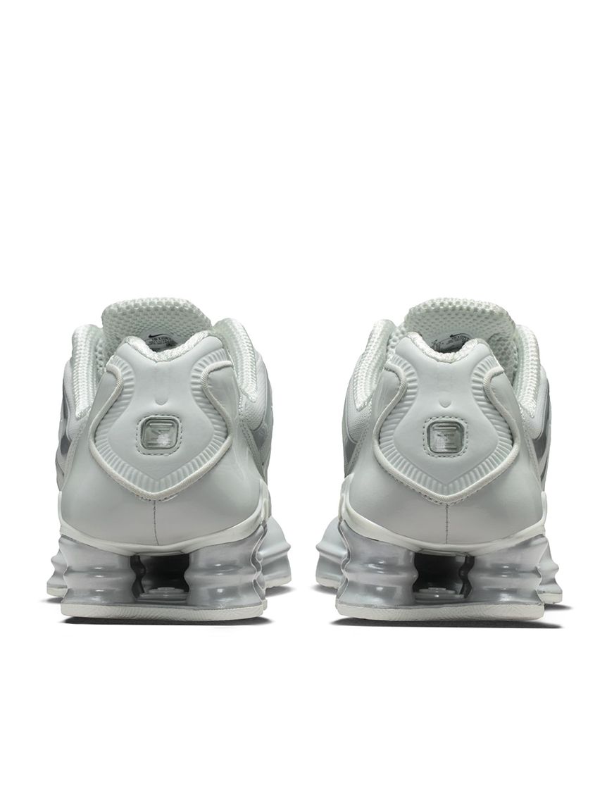 NIKE meets emmi】SHOX TL(スニーカー)｜シューズ｜emmi（エミ）の通販