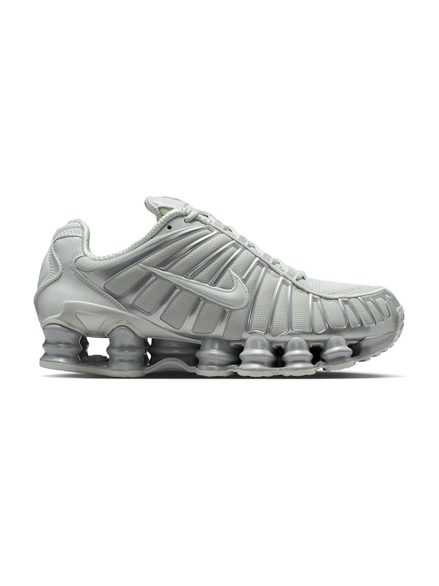 NIKE meets emmi】SHOX TL(スニーカー)｜シューズ｜emmi（エミ）の通販