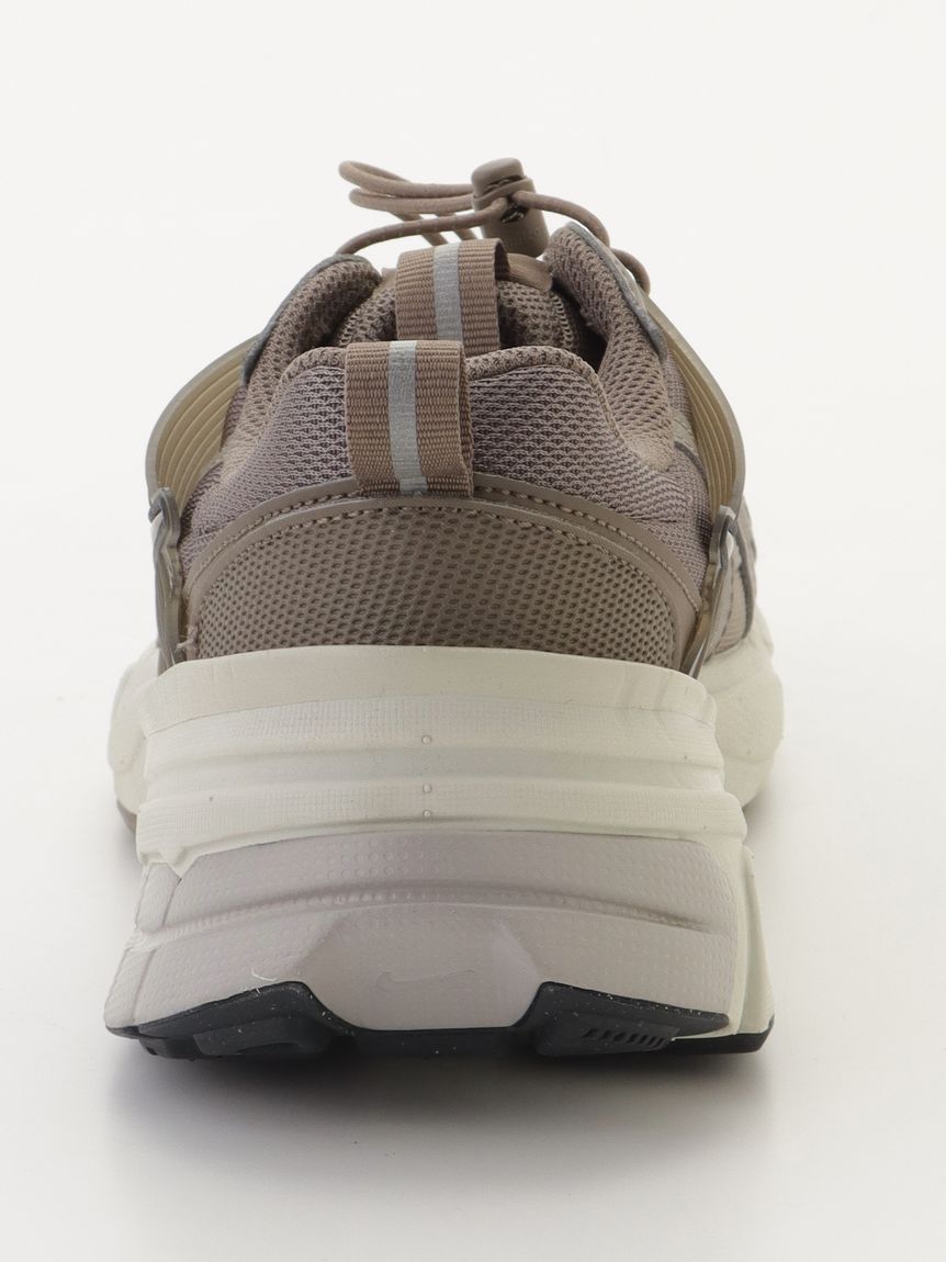 NIKE】V2K RUN(スニーカー)｜SHOES｜emmi（エミ）の通販サイト 【公式】