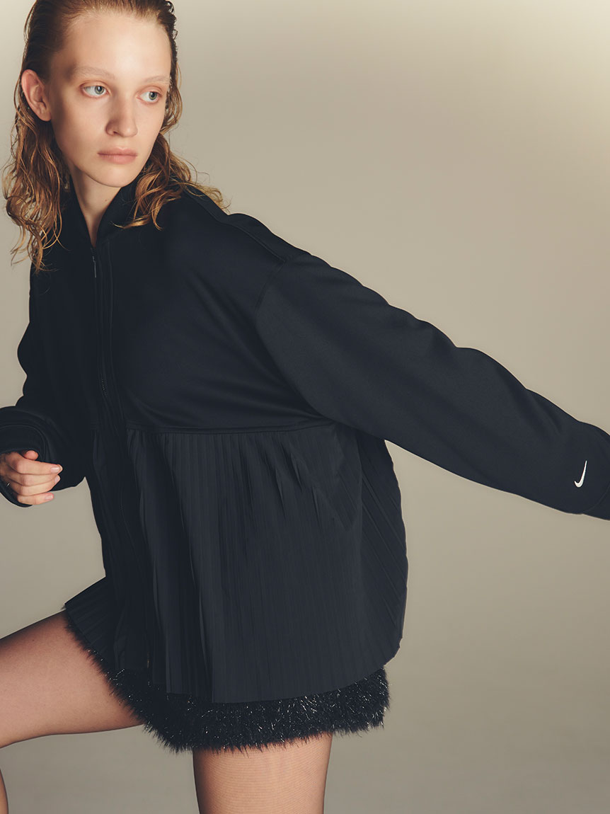 NIKE】PLEATED JKT(ジャケット)｜アウター｜emmi（エミ）の通販サイト