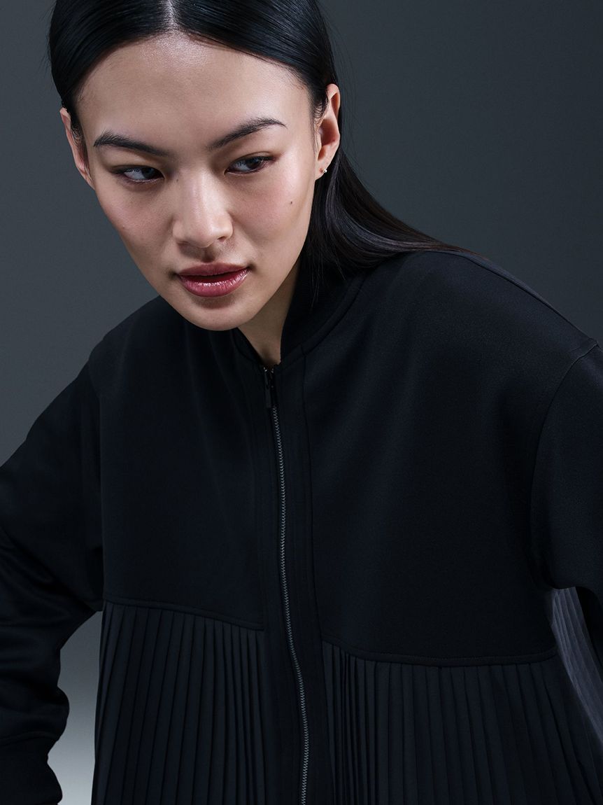 NIKE】PLEATED JKT(ジャケット)｜アウター｜emmi（エミ）の通販サイト