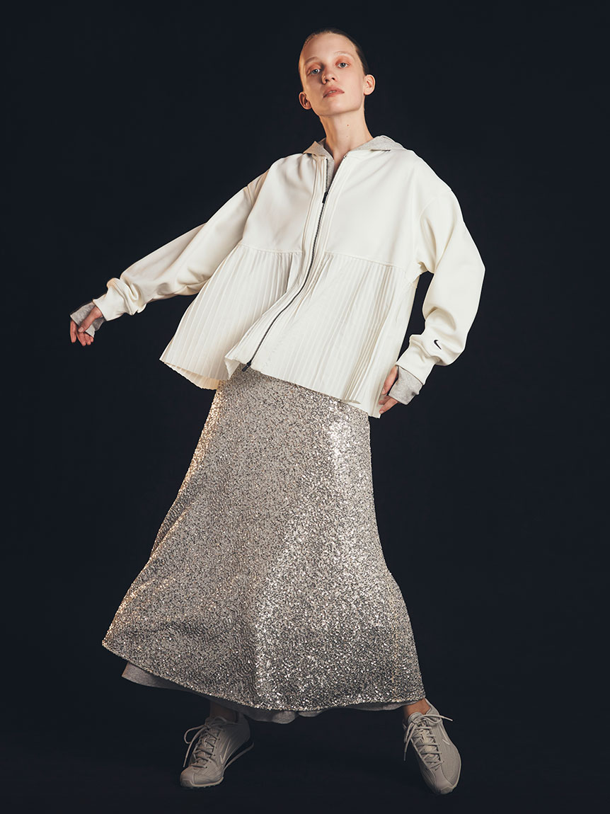 NIKE】PLEATED JKT(ジャケット)｜アウター｜emmi（エミ）の通販サイト
