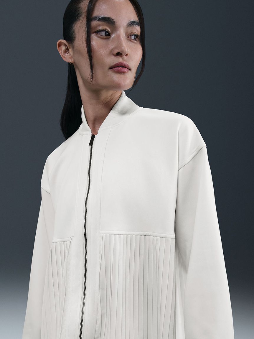 NIKE】PLEATED JKT(ジャケット)｜アウター｜emmi（エミ）の通販サイト