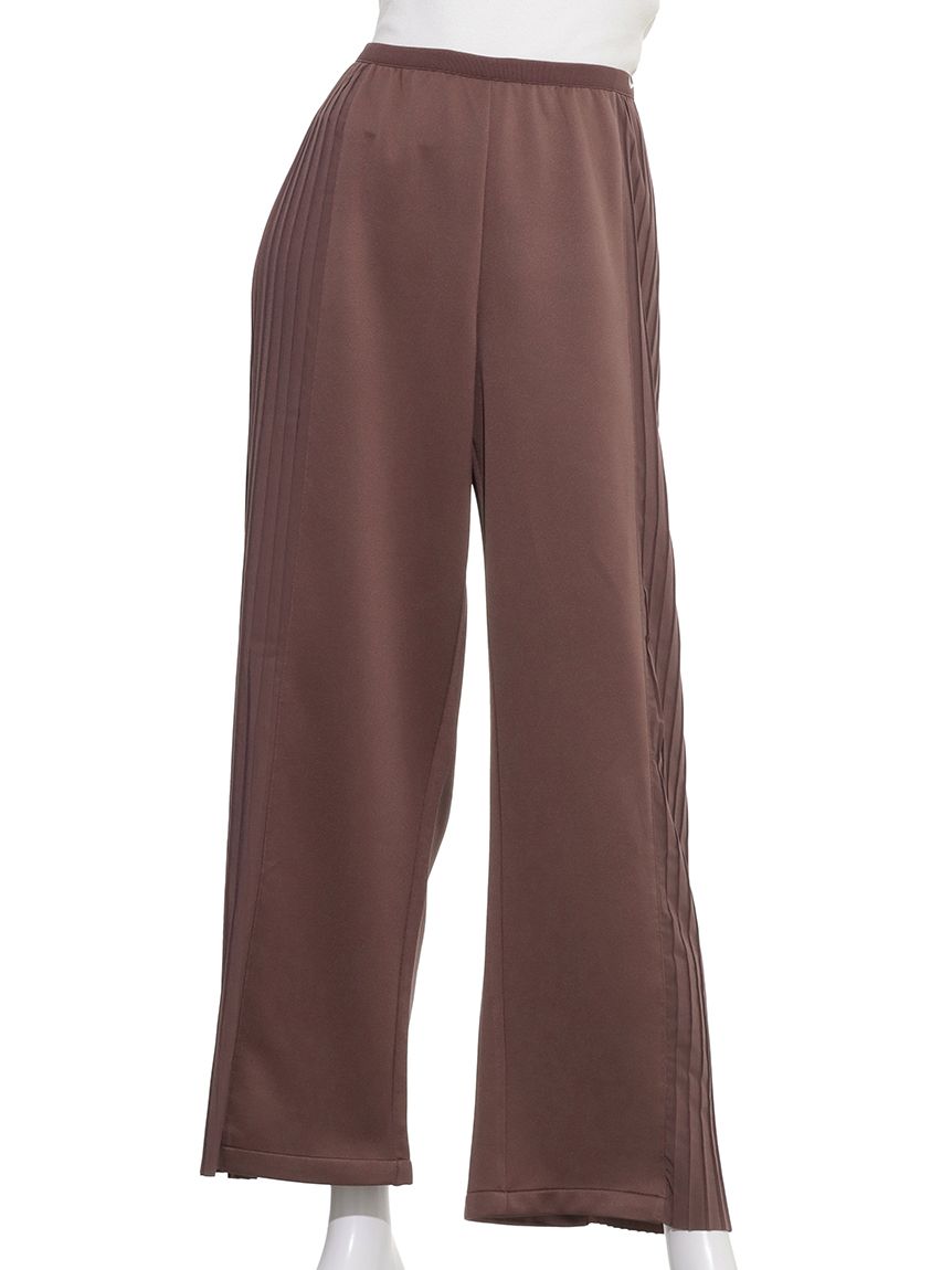 NIKE】PLEATED PANT(パンツ)｜セレクトウェア｜emmi（エミ）の通販
