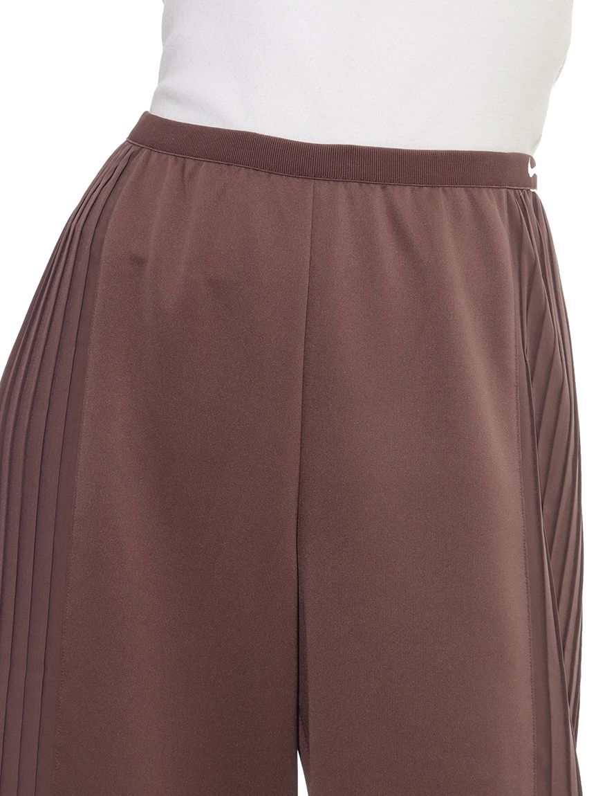 NIKE】PLEATED PANT(その他パンツ)｜PANTS｜emmi（エミ）の通販サイト