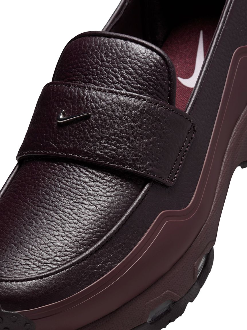 NIKE】AIR MAX PHENOMENA(スニーカー)｜シューズ｜emmi（エミ）の通販