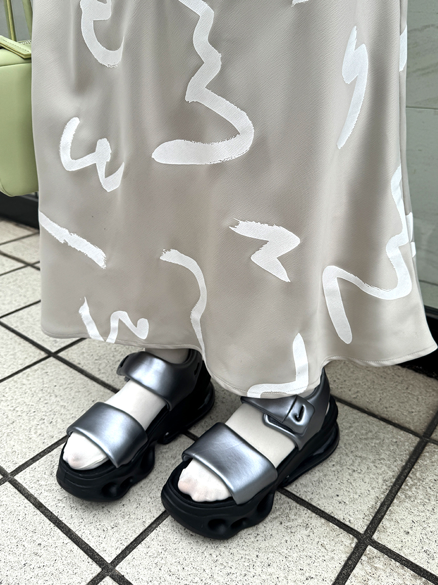 NIKE】AIR MAX HALO(サンダル)｜シューズ｜emmi（エミ）の通販サイト