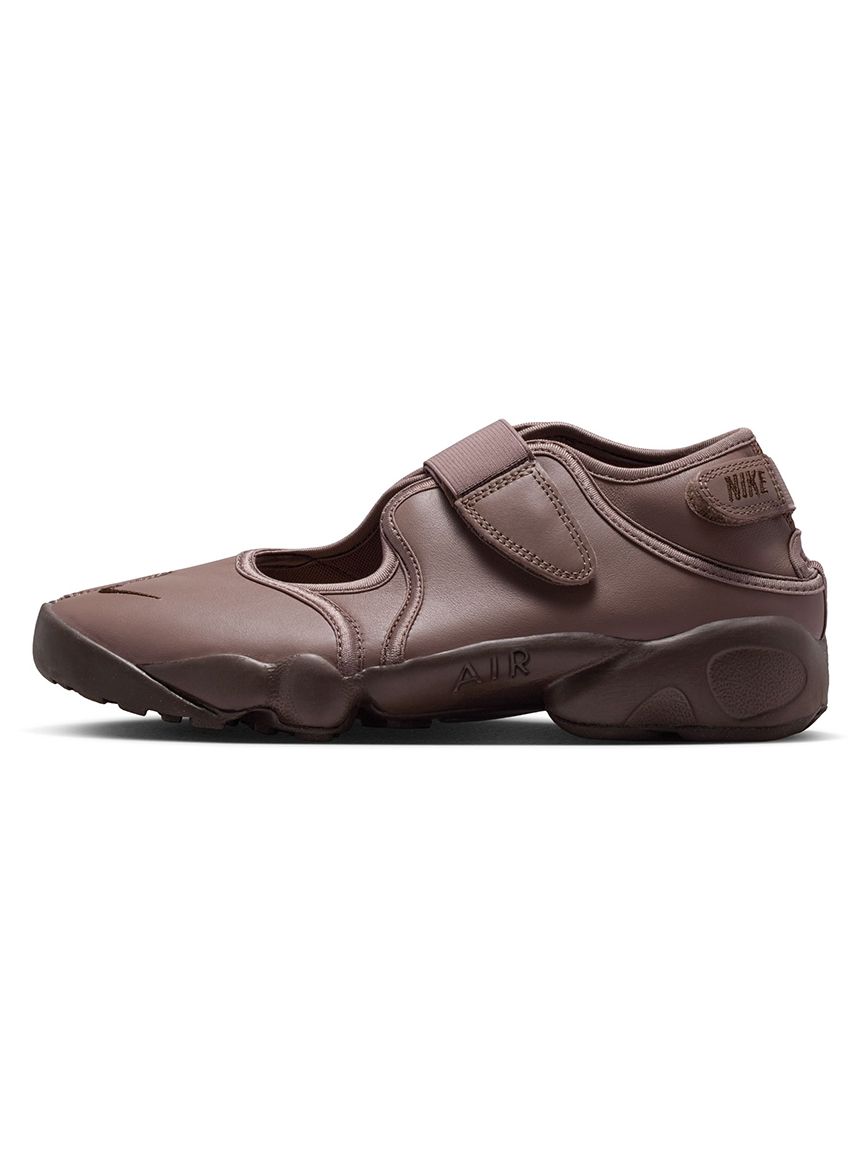 NIKE】W AIR RIFT LTR(スニーカー)｜シューズ｜emmi（エミ）の通販