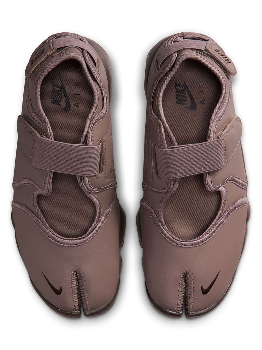 NIKE】W AIR RIFT LTR(スニーカー)｜シューズ｜emmi（エミ）の通販