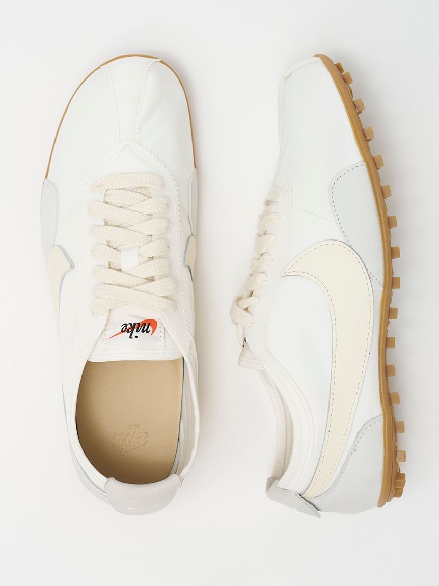 NIKE MOON SHOE OG SS ホワイト23.5㎝ emmi NIKE meets emmi】MOON SHOE OG SS(スニーカー)｜シューズ｜emmi（エミ
