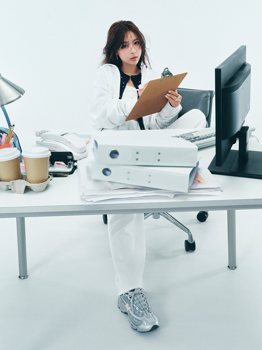 New Balance for emmi】M1000(スニーカー)｜シューズ｜emmi（エミ）の