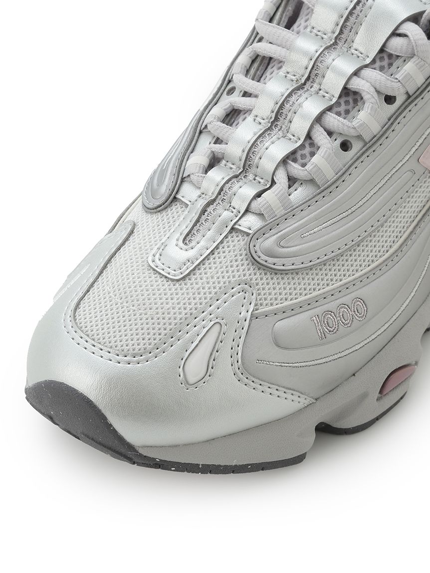 ミミハル 😎﻿ 今日はゼファー400の旗棒Mサイズとニッパチ風防キバミ、ナゾ