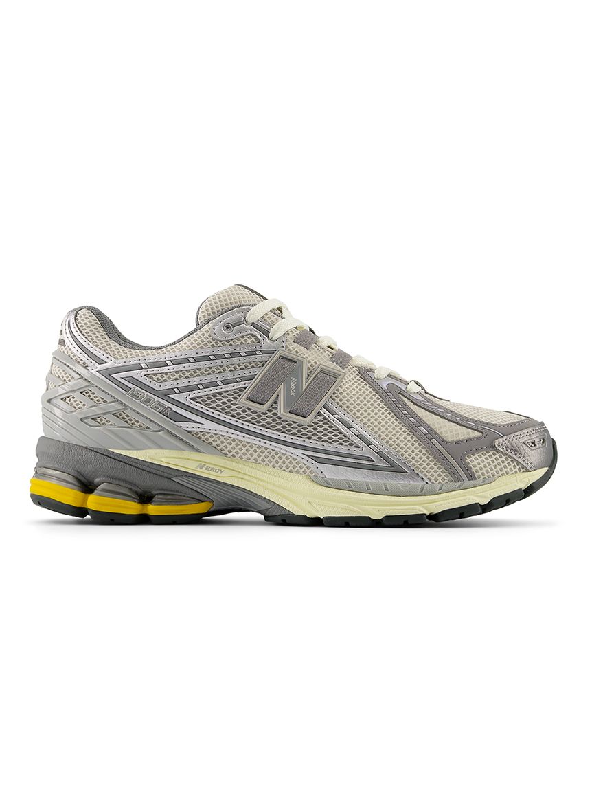New Balance ニューバランス　M1906R グレー　23.5 New Balance M1906R グレー 24.5cm