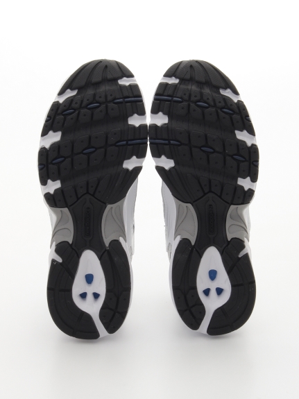 New Balance】MR530(スニーカー)｜シューズ｜emmi（エミ）の通販サイト