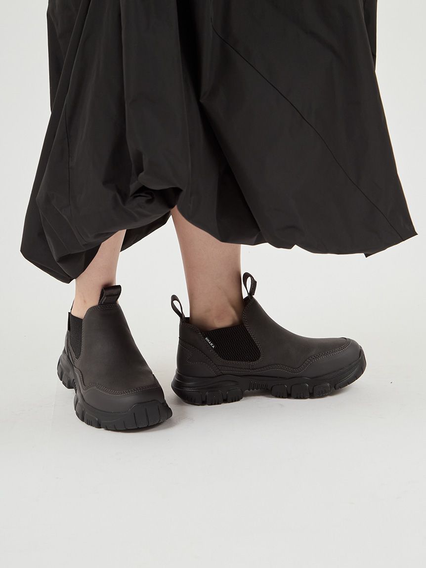 emmi×SHAKA】TREK SHORT CHELSEA(ブーツ)｜シューズ｜emmi（エミ）の