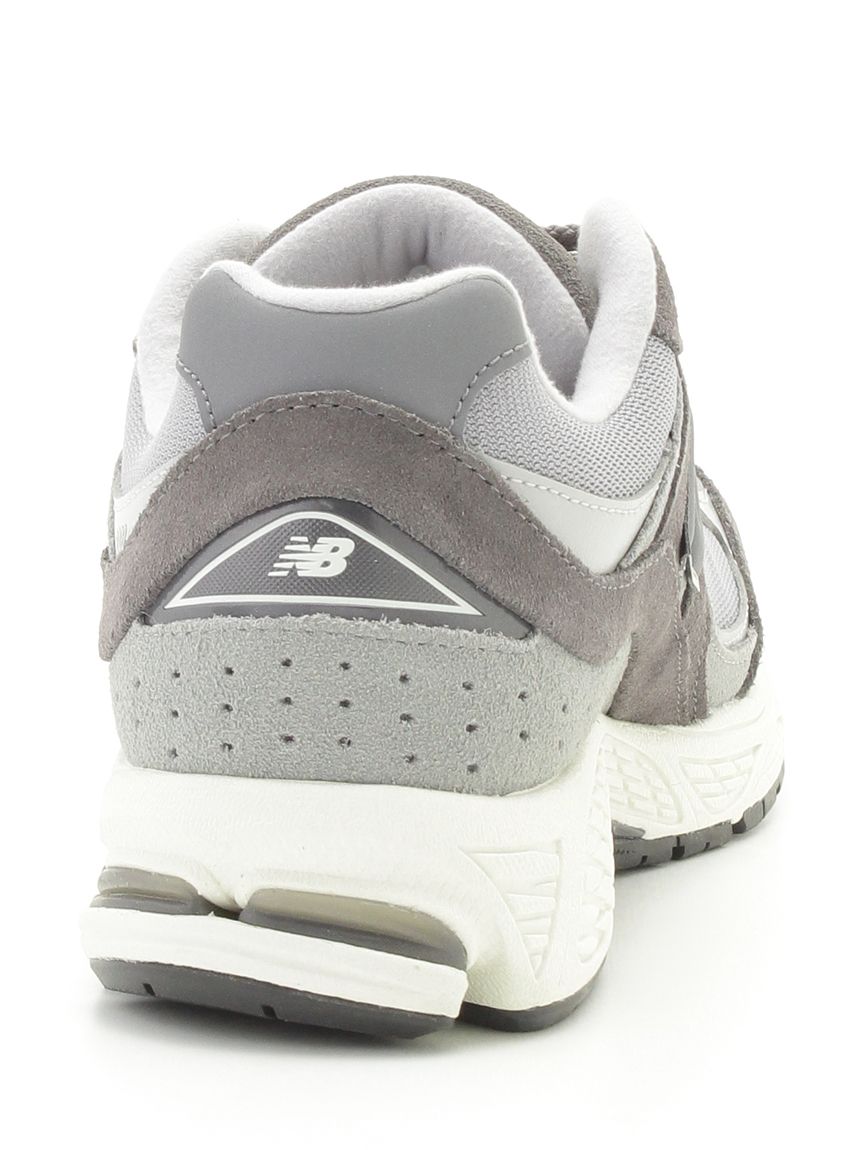 New Balance】U2002R(スニーカー)｜シューズ｜emmi（エミ）の
