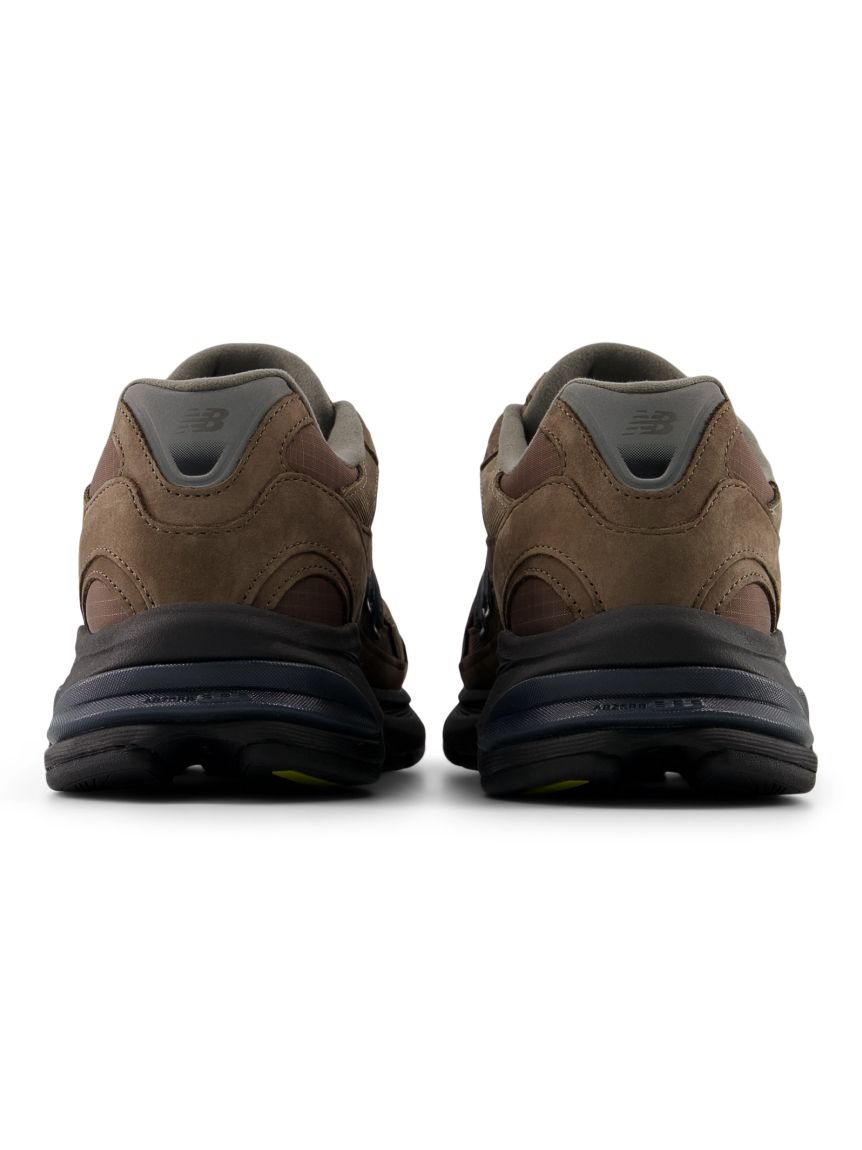 New Balance】2010(スニーカー)｜シューズ｜emmi（エミ）の通販サイト