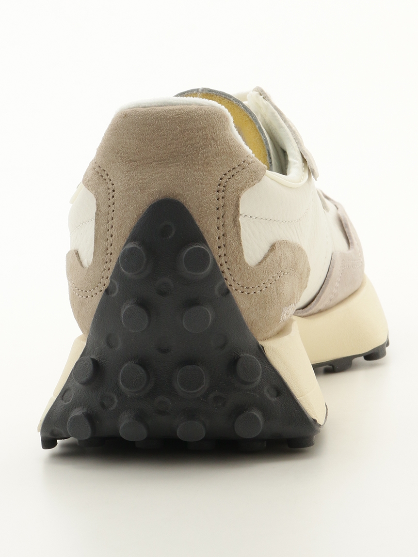 New Balance】U327W(スニーカー)｜シューズ｜emmi（エミ）の通販