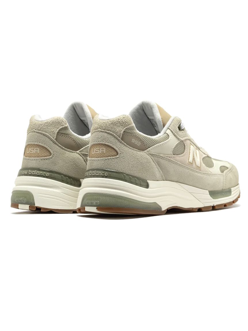 New Balance】U992720(スニーカー)｜シューズ｜emmi（エミ）の通販
