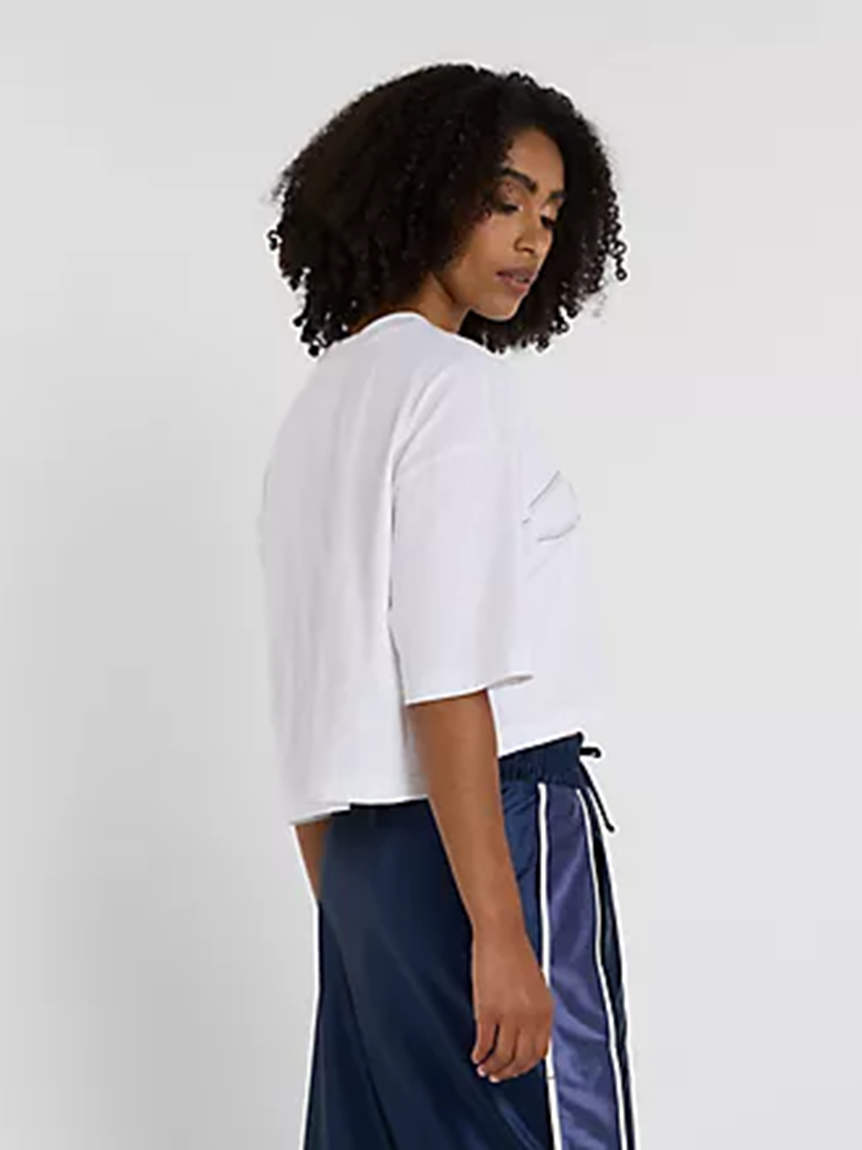 国内発送関税無し☆ JEANS☆リニアロゴTシャツ New Balance for emmi】Athletics リニアロゴTシャツ(Tシャツ