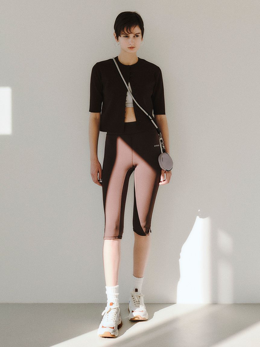 【新品未使用】emmi ヨガ オープンショルダートップス emmi×YOSEMITE】MOBILE STRAP(モバイルショルダー)｜バッグ｜emmi