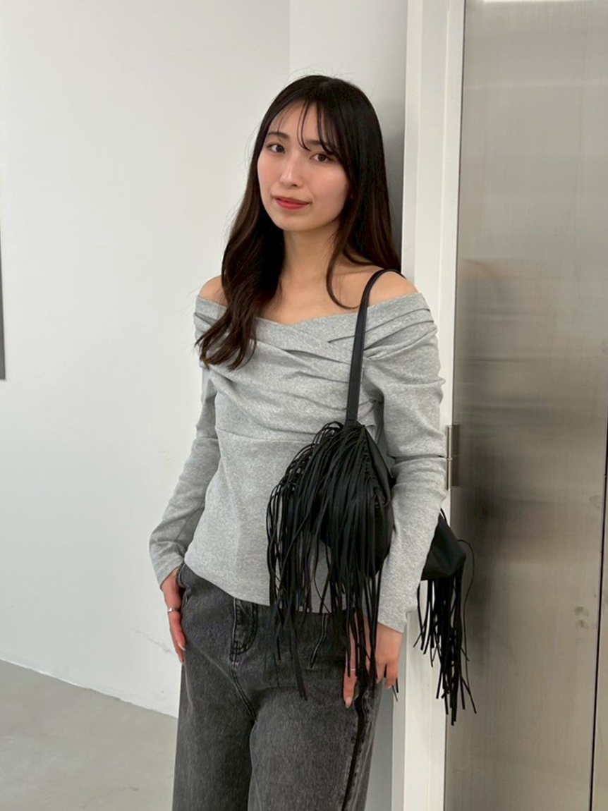 ギャザーオフショルカットソー(カットソー)｜トップス｜FRAY I.D