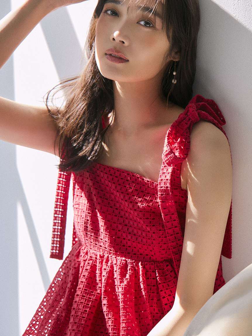 LILY BROWN（リリーブラウン）の「【WEB限定カラー】ショルダー