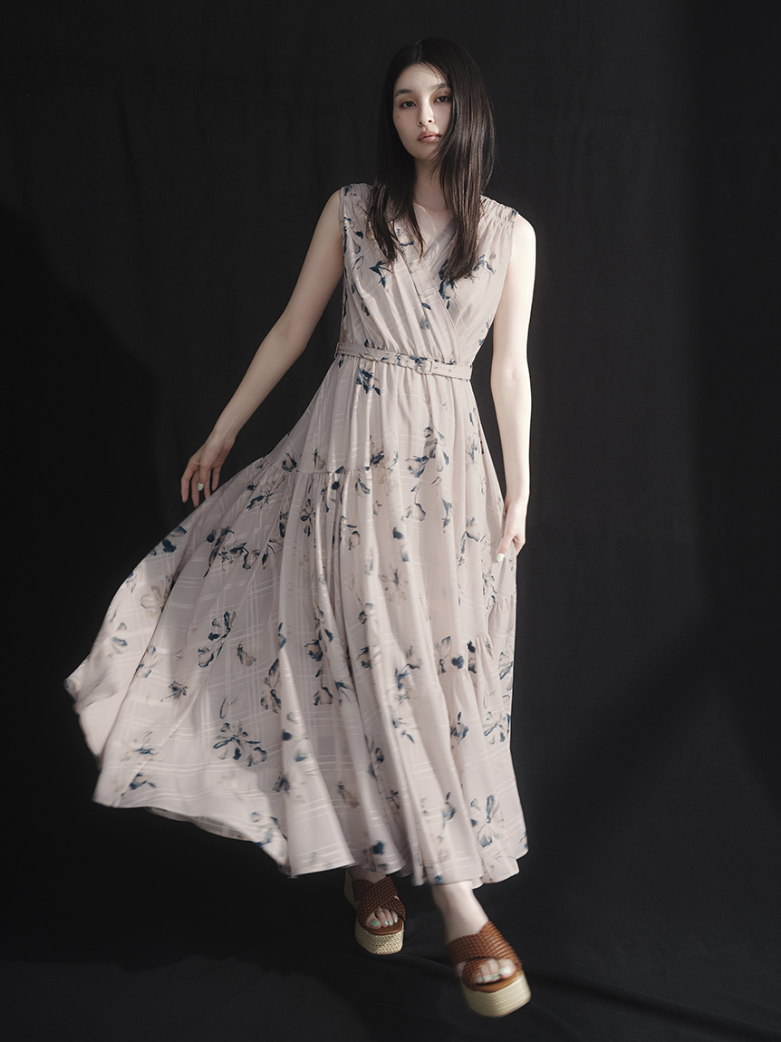 FRAY I.D（フレイ アイディー）フラワープリントカシュクールワンピース フラワープリントカシュクールワンピース／接触冷感(マキシ