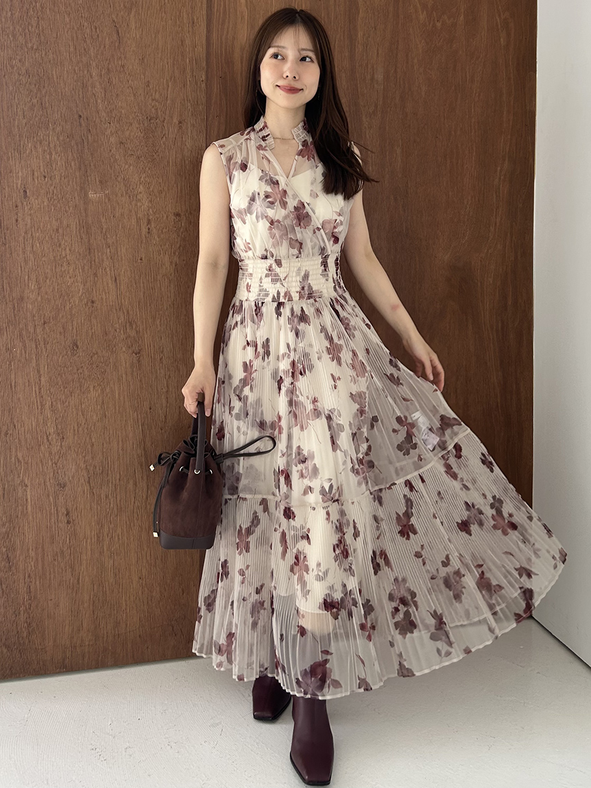 超美品❗️FRAY ID フレイアイディー　フラワープリント プリーツワンピース 00サイズ】シアーフラワープリーツワンピース(マキシ・ロング