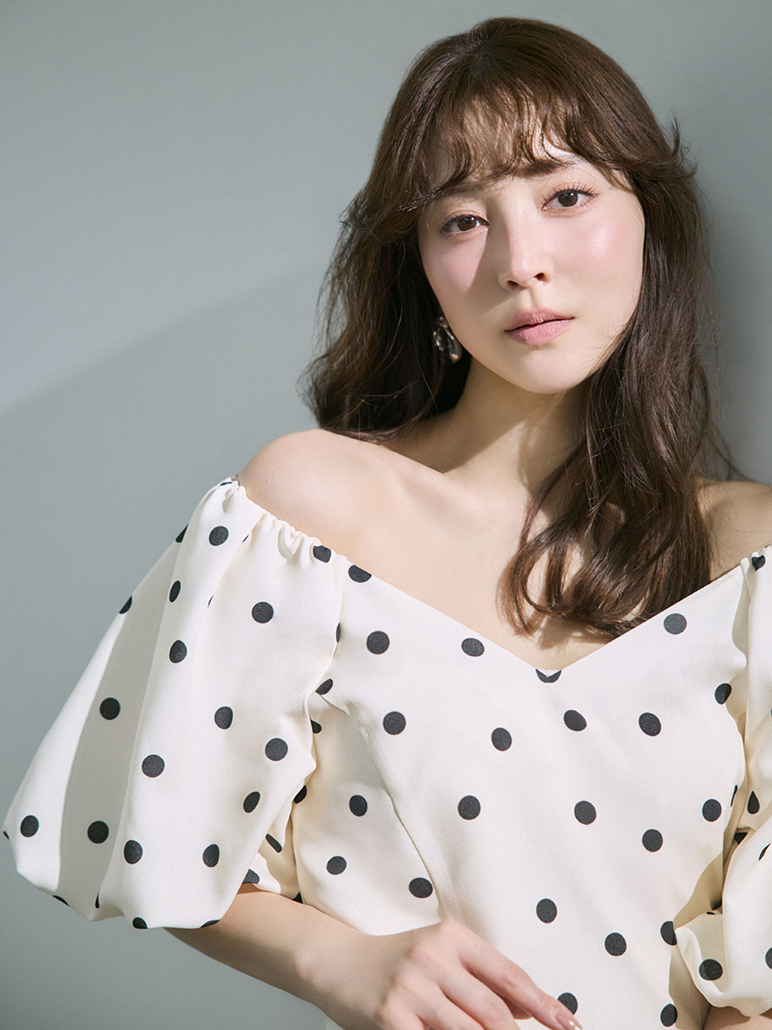 【00サイズあり】ボリュームパフスリーブワンピース