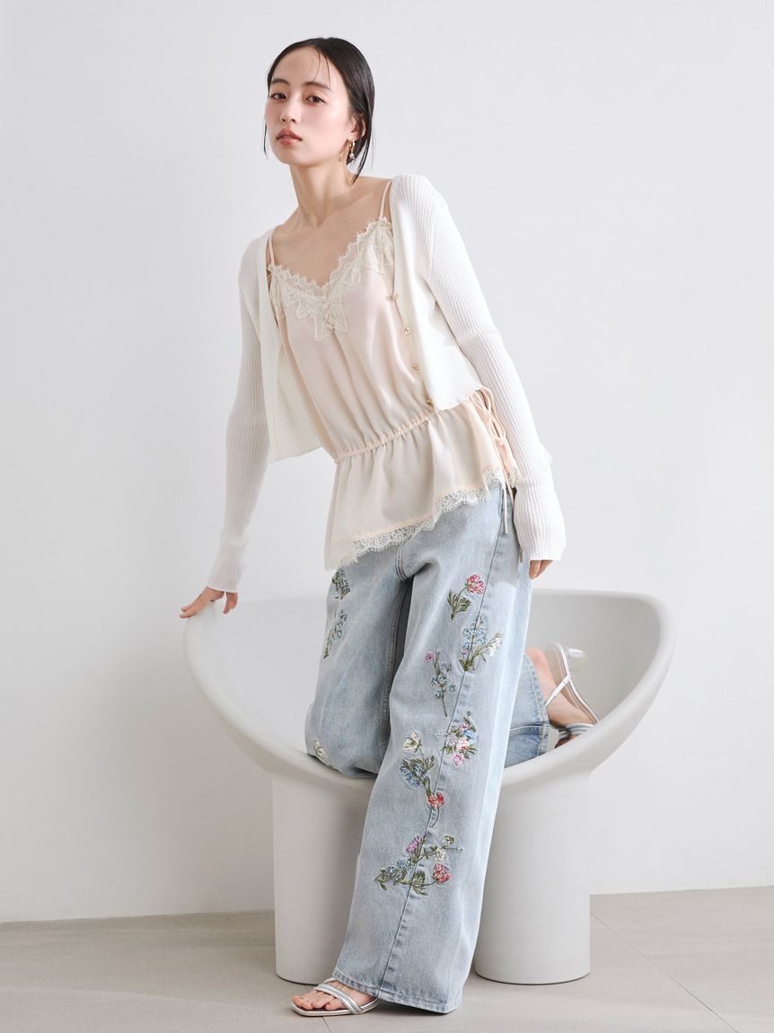 フラワーエンブロイダリーデニムパンツ